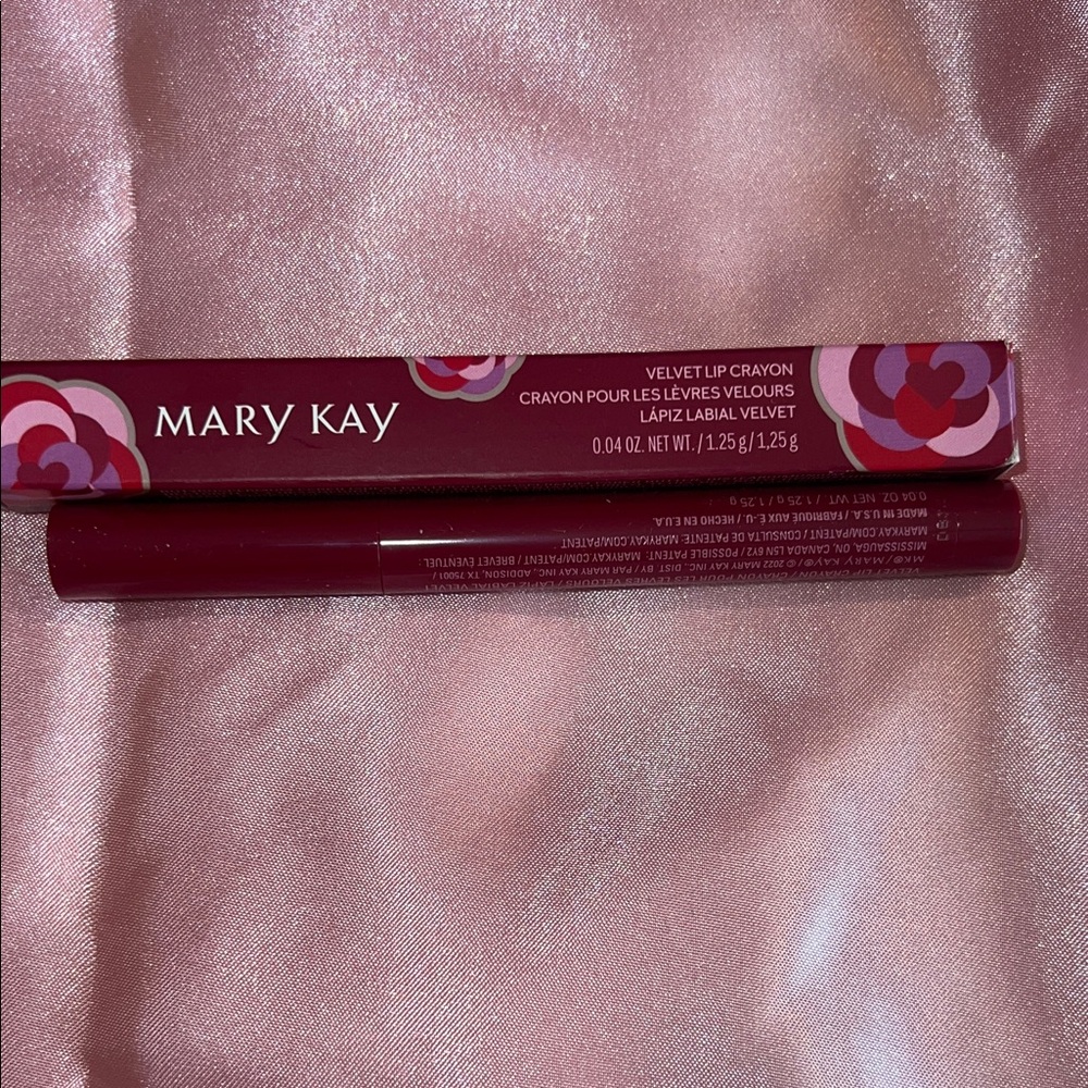 Mary Kay Velvet Lip Crayon — VISIONARY PINK
